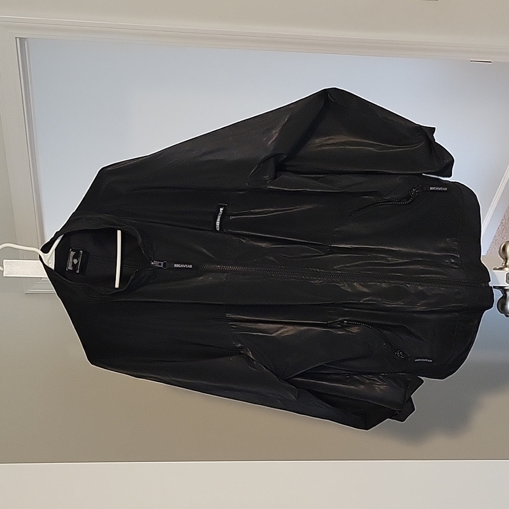 Jet black Rocawear jacket